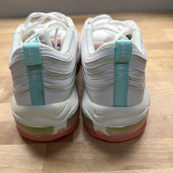 Women’s Nike Air Max 97 - Picture 2 of 11